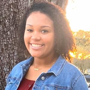 Meet your Posher, Ginny